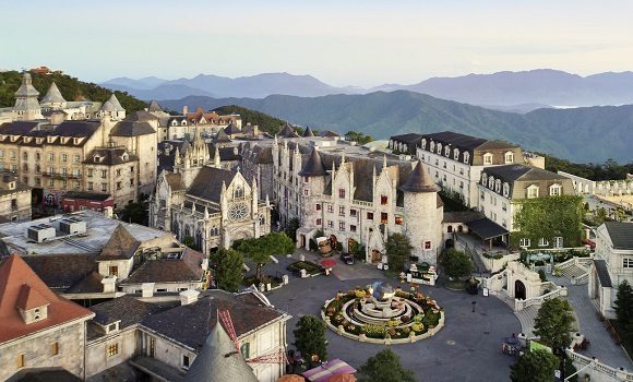 video MERCURE DANANG FRENCH VILLAGE BA NA HILLS